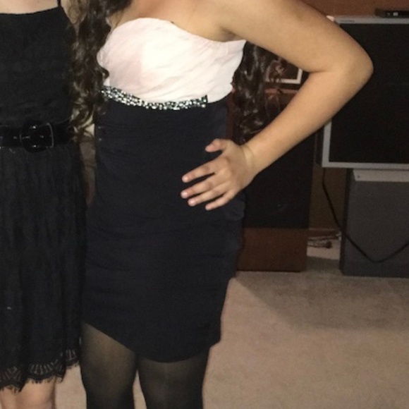 Pink and Black Cocktail Dress - Picture 5 of 6